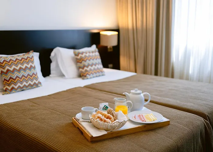 Conde De فندق 4*