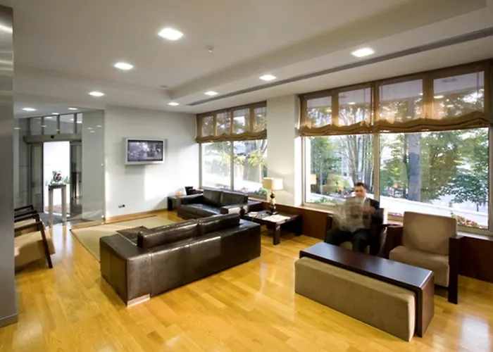 Conde De فندق 4*